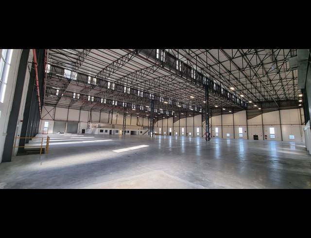 5,846M² WAREHOUSE TO LET IN AIRPORT INDUSTRIA